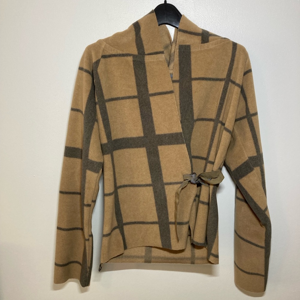 NWT Henriette Steffenson Fleece Wrap Hooded Sweater. Size XS